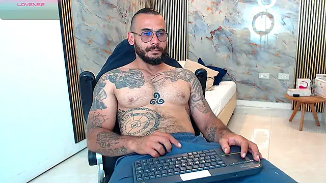 hanz col online show from February 22, 7:14 pm