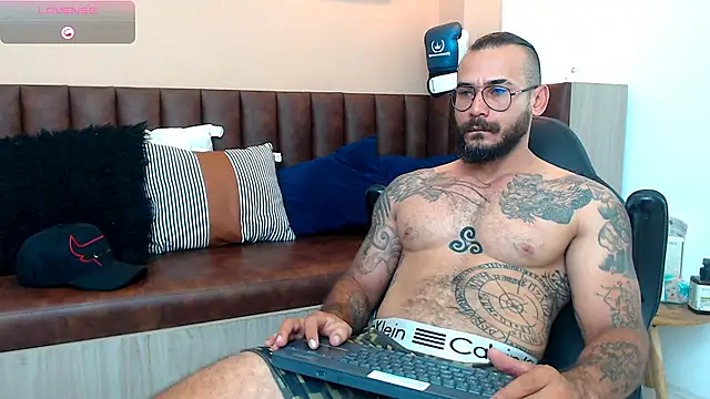 hanz col online show from March 12, 10:37 am