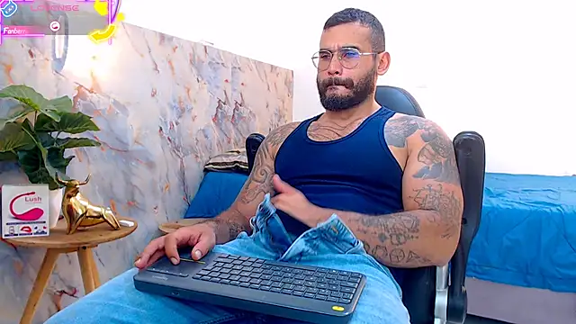 hanz col online show from September 11, 4:40 pm