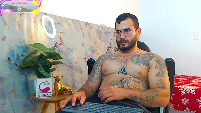 hanz col online show from October 3, 11:29 am