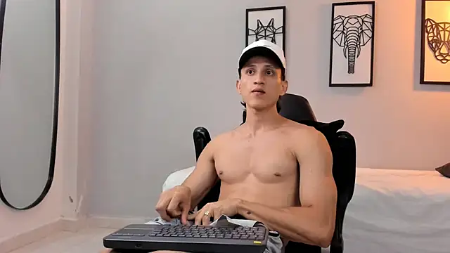 connor twink online show from January 15, 2:17 am