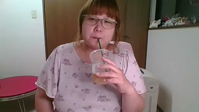 SAKU-RA-chan online show from July 31, 5:23 pm