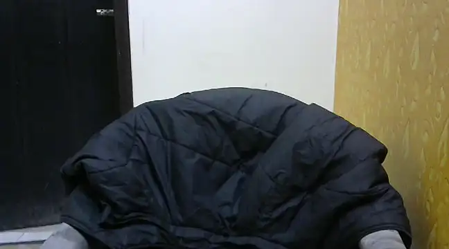 l l ish online show from March 5, 6:12 am