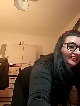 Snapshot of Genoveva73sexy chatting on February 2, 1:55 am Genoveva73sexy online show from February 2, 1:55 am