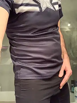 Snapshot of MaxVain chatting on January 16, 2:30 am MaxVain online show from January 16, 2:30 am