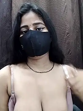 Snapshot of Lalisa_sexy chatting on April 1, 11:35 pm Lalisa sexy online show from April 1, 11:35 pm