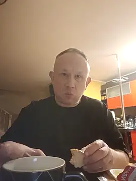 X46x online show from December 22, 5:04 am