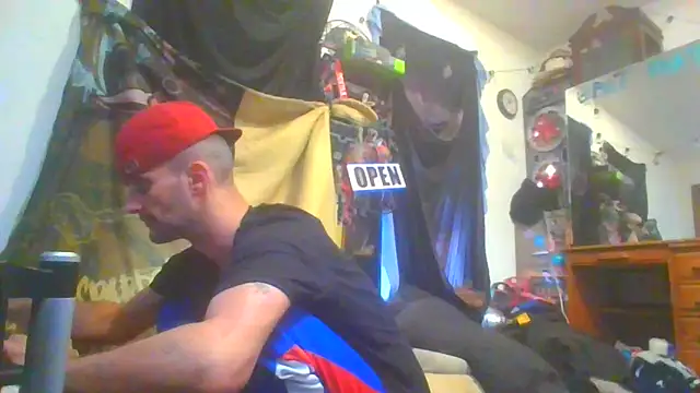 slinginbigD online show from February 4, 5:45 pm