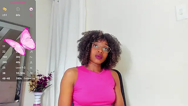 sara williams01 online show from March 18, 11:09 pm