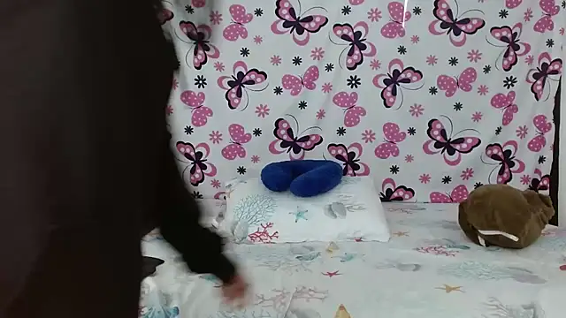 Snapshot of anybellucci43 chatting on January 14, 9:20 pm anybellucci43 online show from January 14, 9:20 pm