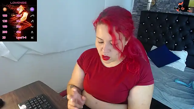 Bruja  Scarlata online show from February 4, 6:06 pm