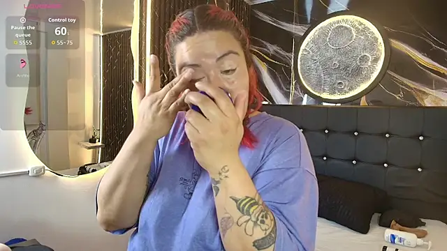 Bruja  Scarlata online show from September 10, 11:54 am