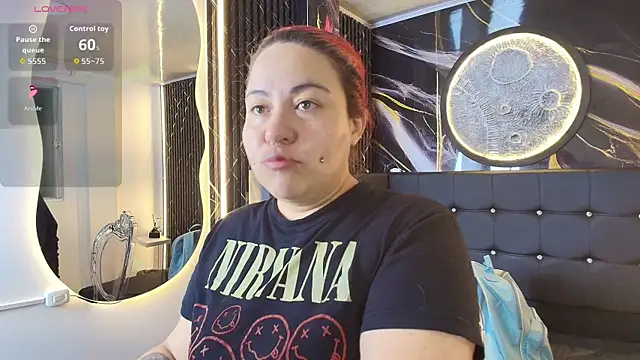 Bruja  Scarlata online show from September 16, 10:05 am