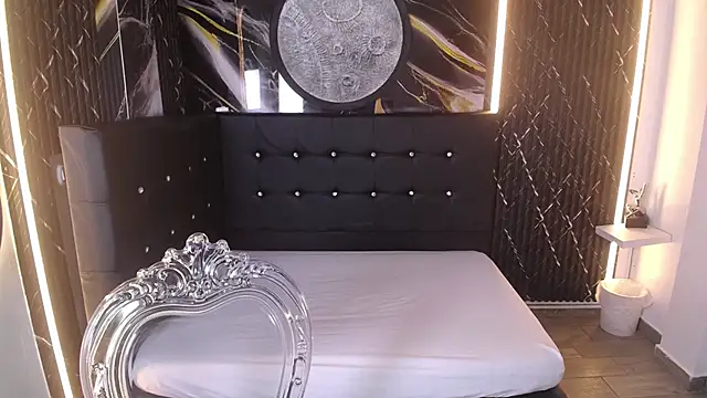 Bruja  Scarlata online show from October 7, 10:12 am