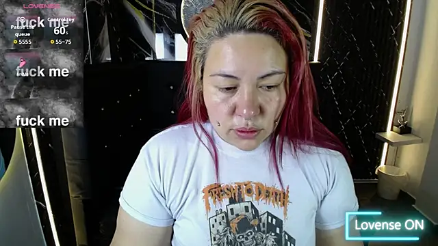 Bruja  Scarlata online show from October 30, 9:22 am