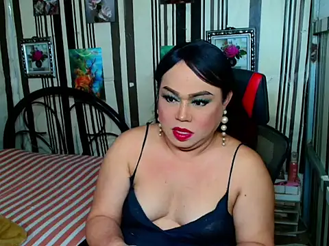 Snapshot of Reginex chatting on June 28, 3:23 am Reginex online show from June 28, 3:23 am