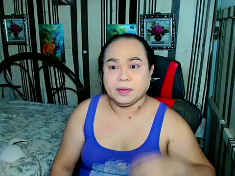 Snapshot of Reginex chatting on July 24, 7:23 pm Reginex online show from July 24, 7:23 pm