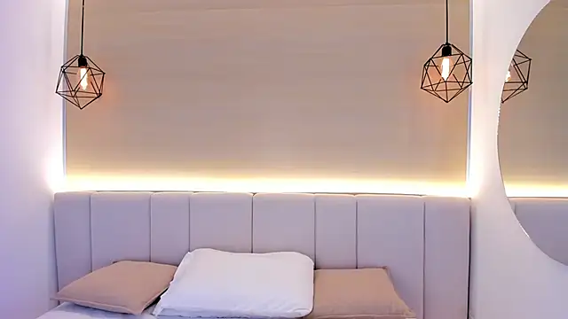 valerysantos  online show from February 14, 12:13 pm