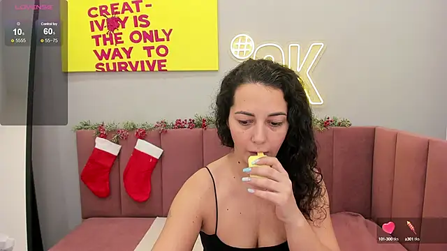 Linda Insatiable online show from December 18, 1:37 am