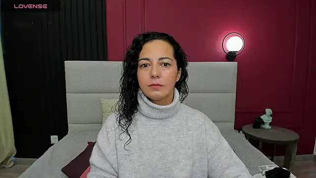 Linda Insatiable online show from September 19, 1:29 am