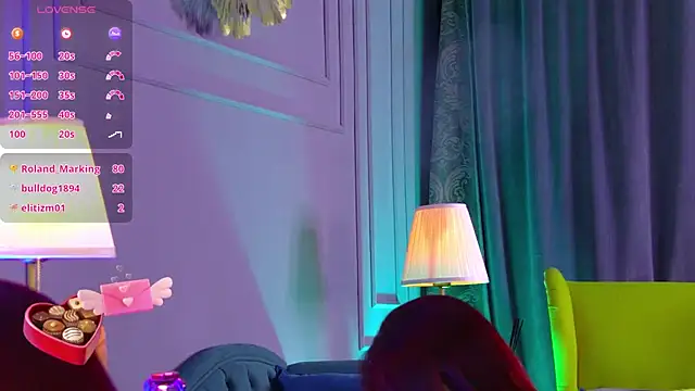 Snapshot of SerenaReese chatting on February 26, 8:33 pm SerenaReese online show from February 26, 8:33 pm