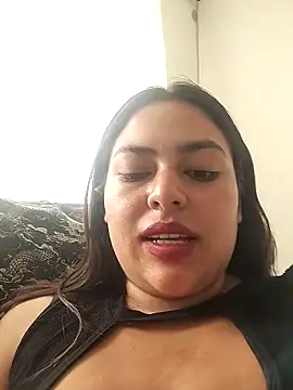 DULCE  26 online show from March 17, 7:04 pm