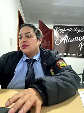 Snapshot of DULCE__26 chatting on October 26, 12:16 am DULCE  26 online show from October 26, 12:16 am