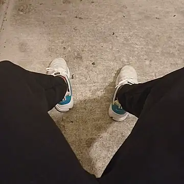 Snapshot of casper0303 chatting on October 25, 1:40 pm casper0303 online show from October 25, 1:40 pm