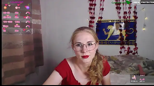 Snapshot of CatmintLush chatting on February 15, 12:04 am CatmintLush online show from February 15, 12:04 am