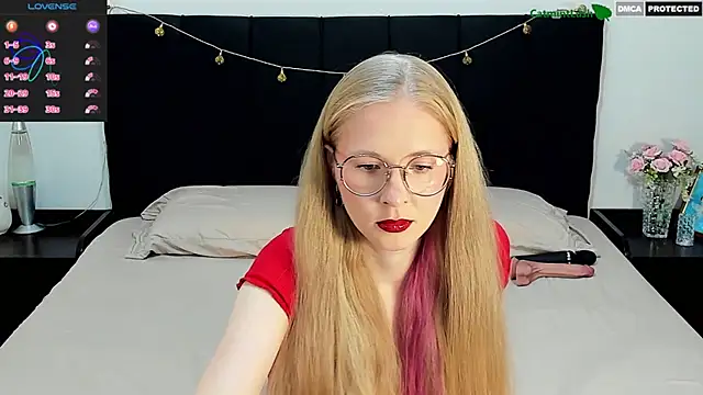 CatmintLush online show from May 8, 11:32 pm