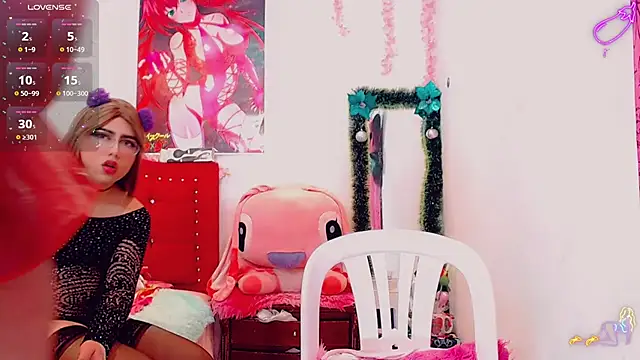 Snapshot of Milas_we chatting on February 5, 11:17 pm Milas we online show from February 5, 11:17 pm