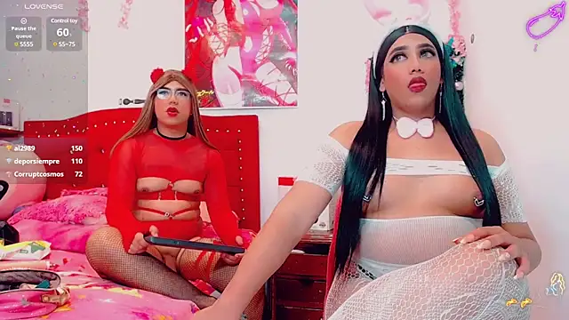 Snapshot of Milas_we chatting on March 13, 5:43 am Milas we online show from March 13, 5:43 am