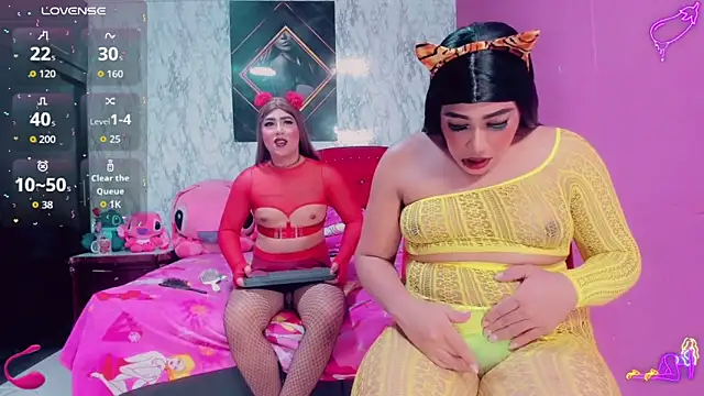 Snapshot of Milas_we chatting on September 27, 10:26 pm Milas we online show from September 27, 10:26 pm