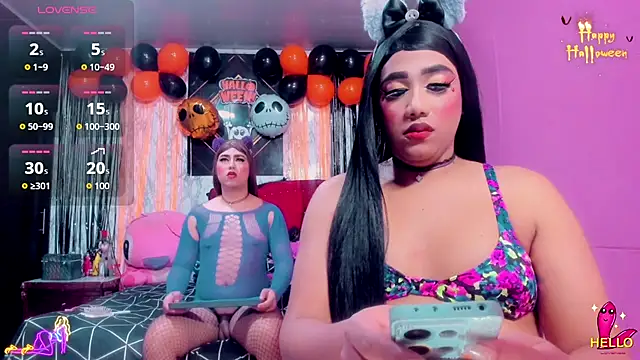 Snapshot of Milas_we chatting on October 28, 12:03 am Milas we online show from October 28, 12:03 am