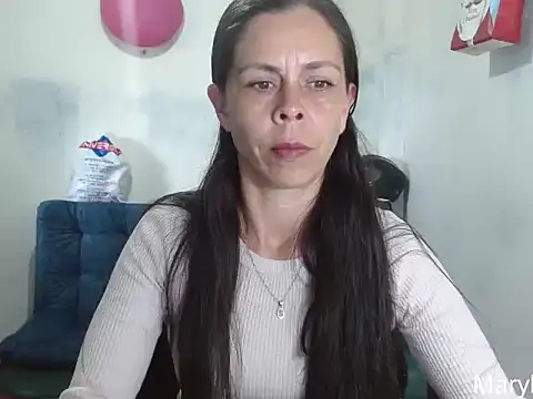 Marilyn xxxx online show from May 28, 6:38 pm
