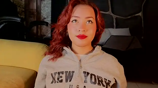 Estrella05  online show from October 20, 3:51 am