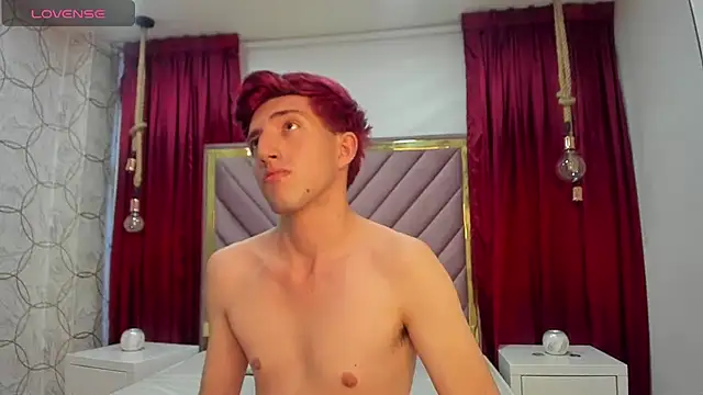 Un Slutty online show from February 1, 10:44 pm