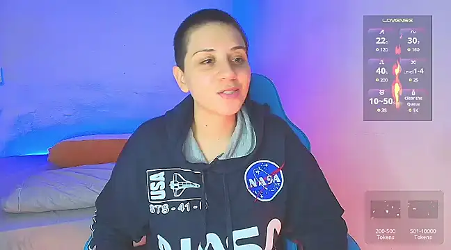 aron wi online show from December 17, 10:32 pm