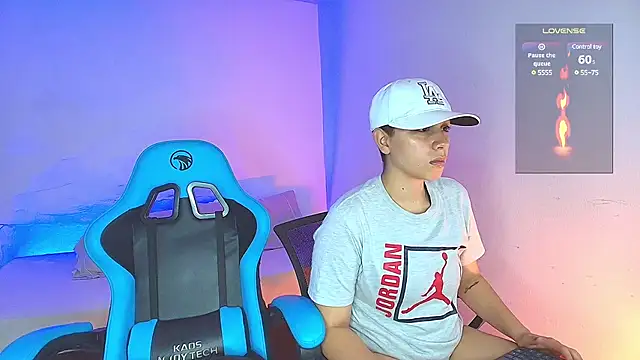 aron wi online show from December 22, 1:45 am