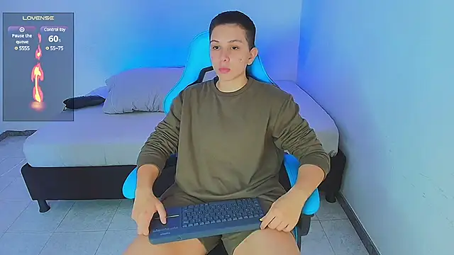 aron wi online show from January 12, 8:03 pm