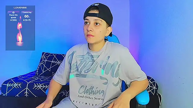 aron wi online show from January 22, 9:10 pm