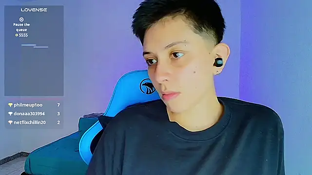 aron wi online show from February 25, 12:45 pm