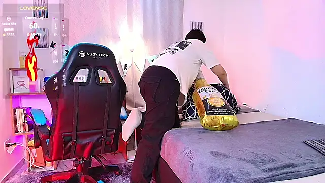 aron wi online show from September 25, 10:02 pm