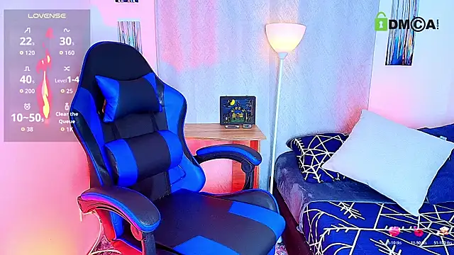 aron wi online show from November 4, 10:36 am