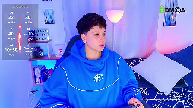 aron wi online show from November 18, 10:09 am