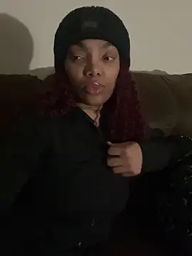 butterflybootyy online show from February 1, 4:56 am