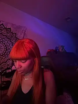 butterflybootyy online show from October 17, 5:10 am