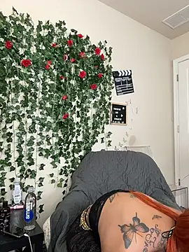 butterflybootyy online show from November 24, 1:33 pm