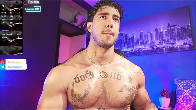 JACOB MARTINS online show from September 14, 9:47 pm