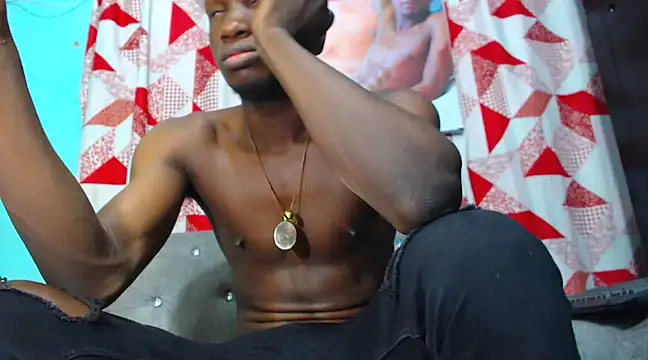 Snapshot of black30cmdick chatting on March 2, 9:54 pm black30cmdick online show from March 2, 9:54 pm